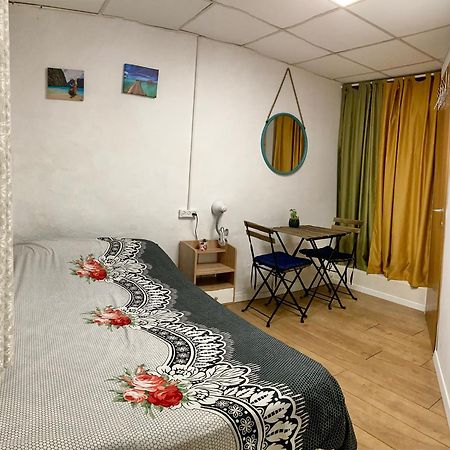 Dotan'S Boutique Guesthouse - By The Beach! 特拉维夫 外观 照片