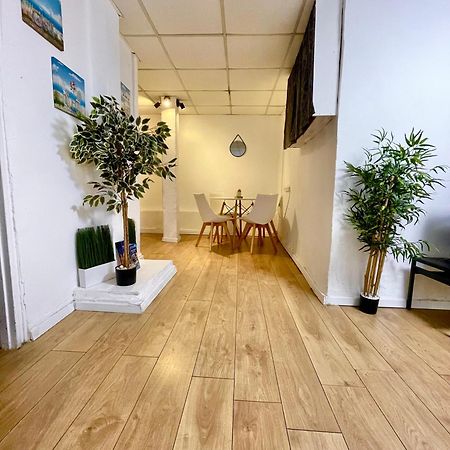 Dotan'S Boutique Guesthouse - By The Beach! 特拉维夫 外观 照片